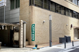 大阪府大阪市 道修町通のデザイン街路灯（デザインポール）：納入事例写真