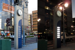 静岡県静岡市 JR静岡駅北口「太陽電池時計塔（案内板付）」納入事例画像